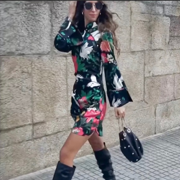 Zara Kimono Dress Bloggers Favorite Size Large - Picture 4 of 10